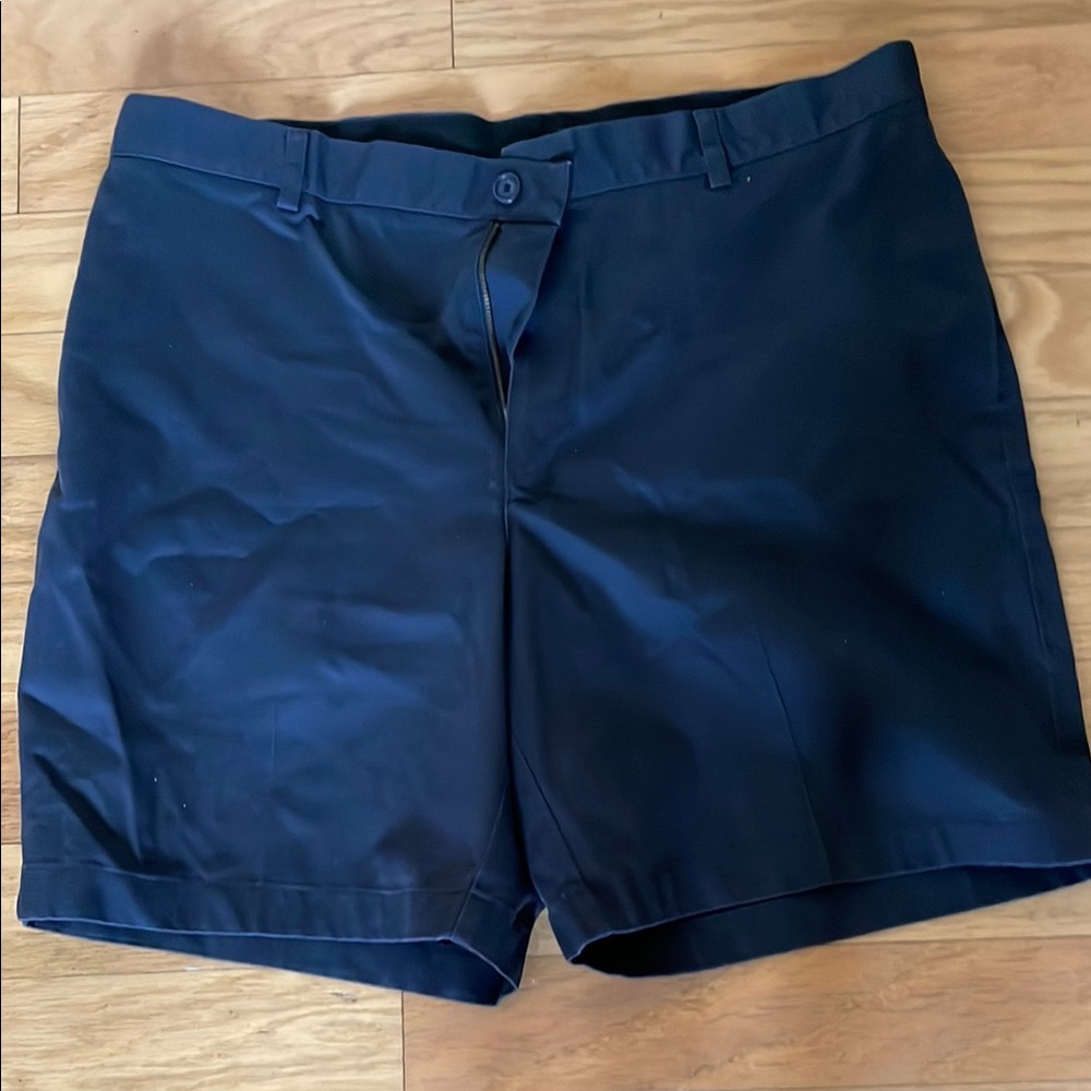 Men's Navy Blue Shorts L.L. Bean size 37